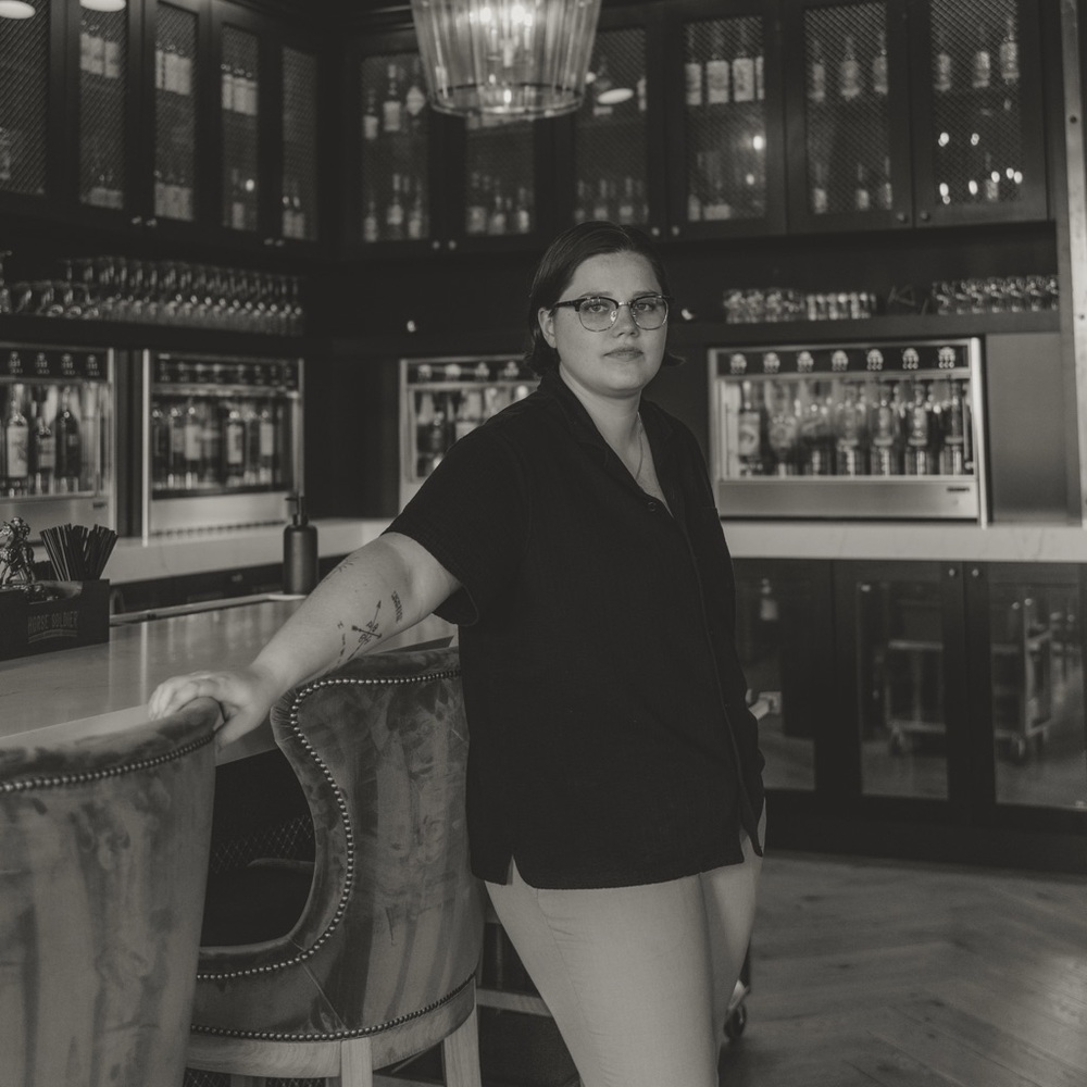 Meet your Posher, Macey